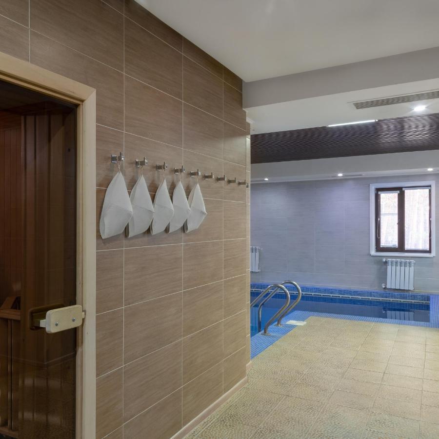 Park House Hotell Barmashino Eksteriør bilde